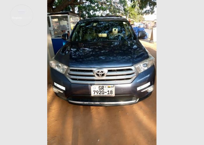  2013 Toyota Highlander 