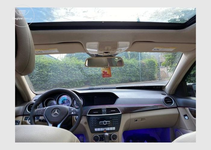  2014 model Mercedes Benz C250 fully