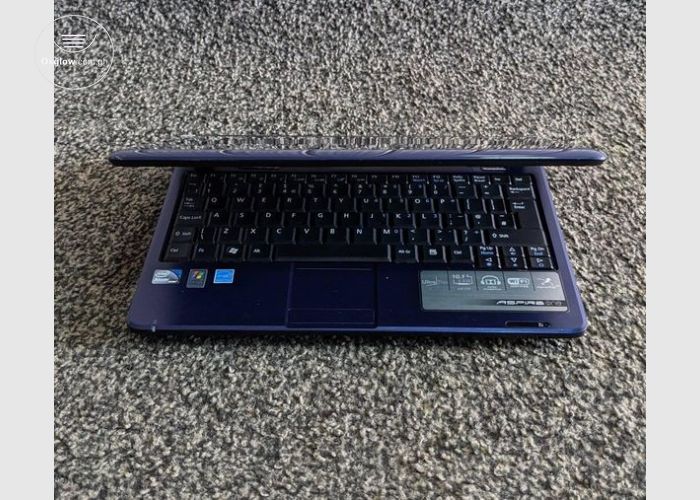  Acer  Mini Laptop