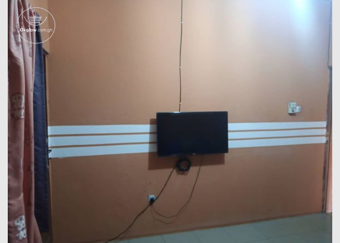  Furnished room available self-contained