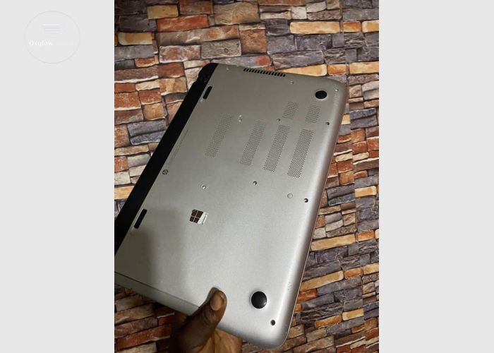  HP Pavilion A6 Laptop