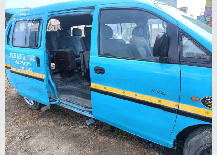  Hyundai H200
