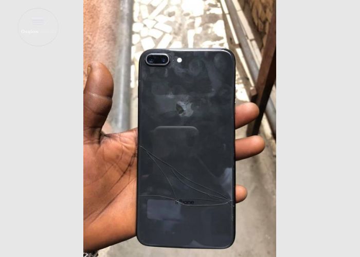  iPhone 8 Plus 64