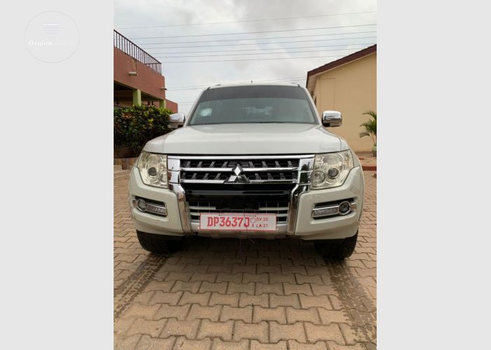  Mitsubishi Pajero GLS(V6) 3.8cc 2010