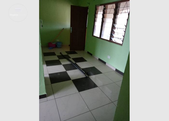  Single room self-contained with a small hall 