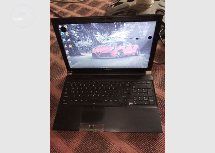  Toshiba Tecra R950 Laptop