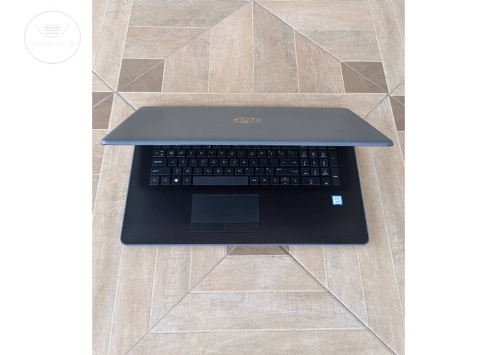  HP 17 NOTEBOOK Laptop
