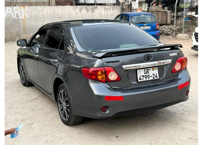 2010 Corolla Le