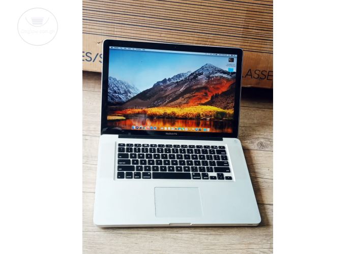 2010 Mac Book Pro For sale