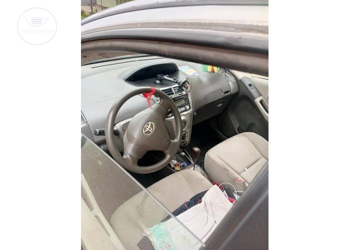 2010 Model Toyota Vitz 3Plugs Registered 2020