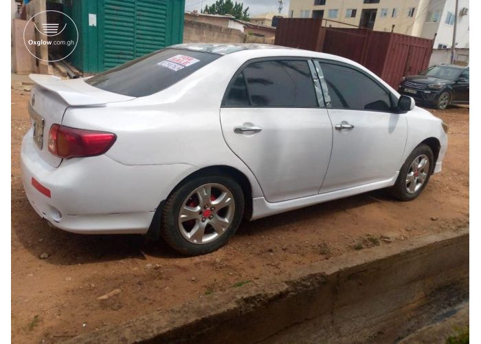 2010 TOYOTA COROLLA LE