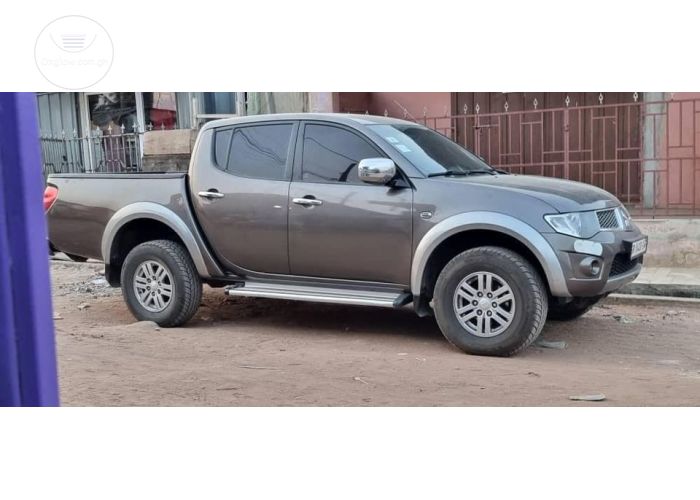 2014 Mitsubishi L200 Spotero