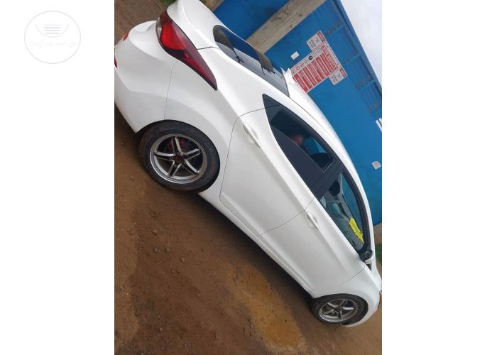 2014 Model Hyndai Elentra Registered 2021 Super clean Engine not open Key Start