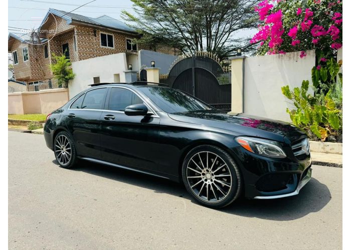 2015 Mercedes-Benz C300 Fully Loaded