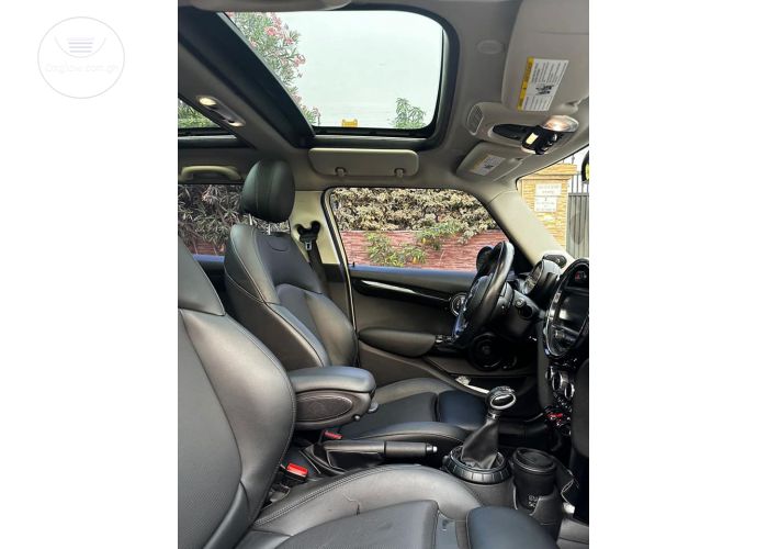 2016 Mini Cooper S 4 door