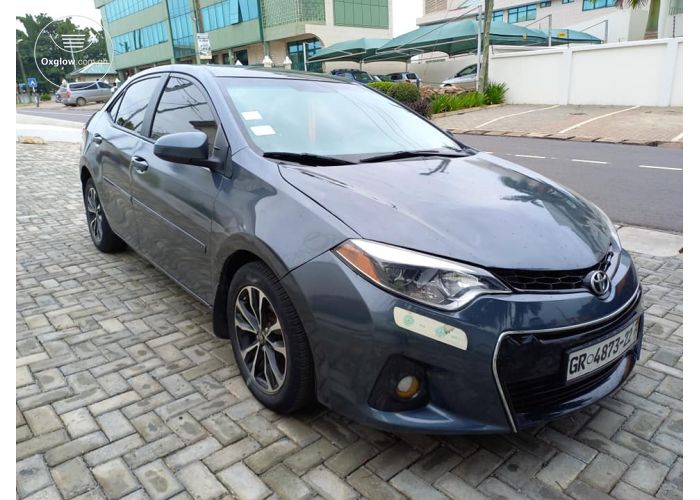 2016 Toyota Corolla LE Basic Option