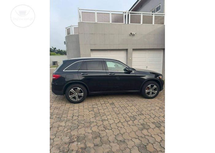 2017 GLC300