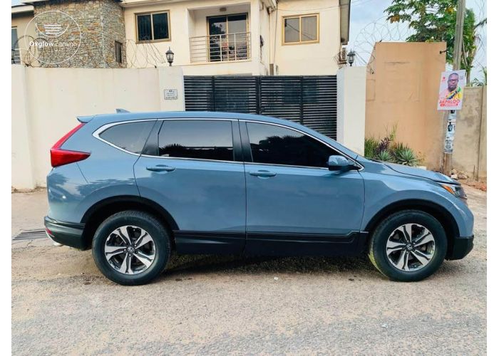2017 HONDA CRV