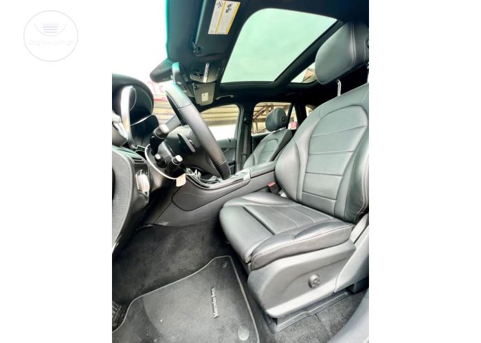 2017 Model Mercedes-Benz GLC 300 4MATIC MODEL FULLY LOADED