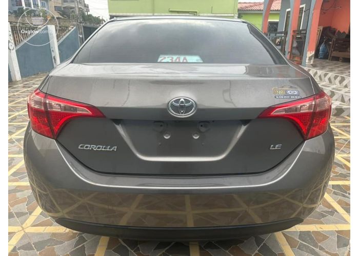 2017 Toyota Corolla LE Basic Option