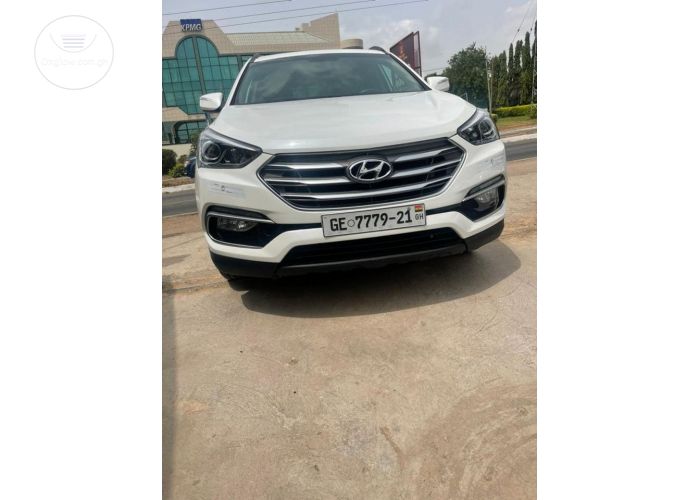 2018 Hyundai SantaFe Semi Loaded 