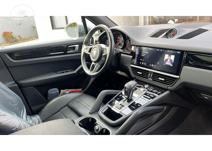 2020 Porsche Cayenne