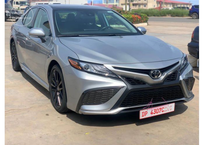 2021 Toyota Camry XSE
