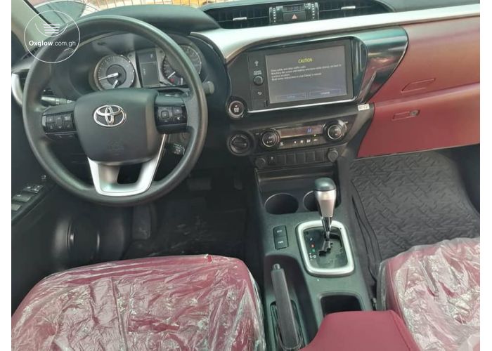 2022 Toyota HiLux double cabin pickup