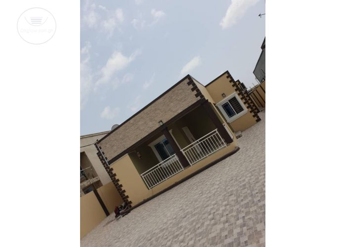 3 bedroom Executive For Sale 