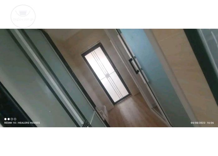 Listing Fallback Image