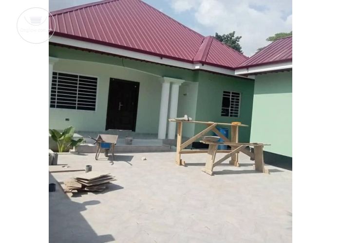 3 Bedrooms+ 1 Boy's Quarters