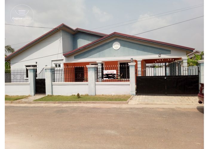 3Bedrms House For Rent at Mataheko.Tema
