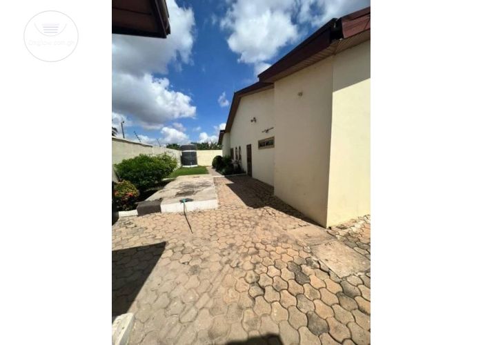 Listing Fallback Image