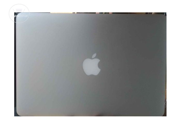 Apple MacBook Pro Core i5 Laptop