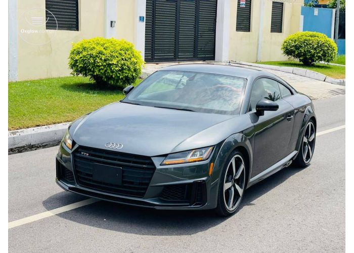 Audi TTs Coupe. 