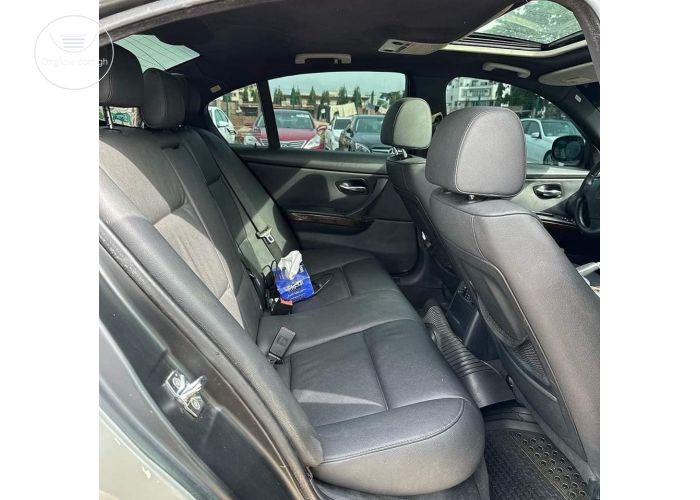 BMW 3 SERIES
