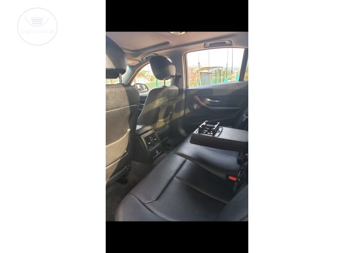 BMW 328i 