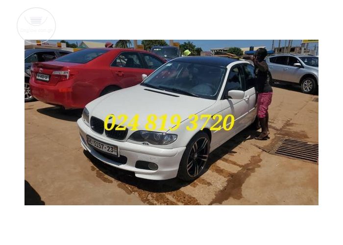 BMW 328i