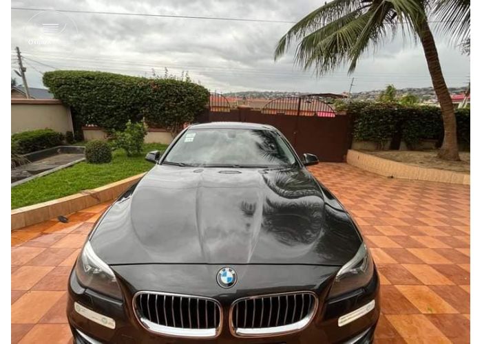 BMW 5 Series 520i 