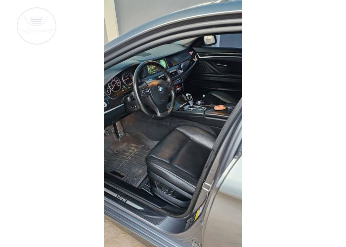 BMW 5 Series 5281I 