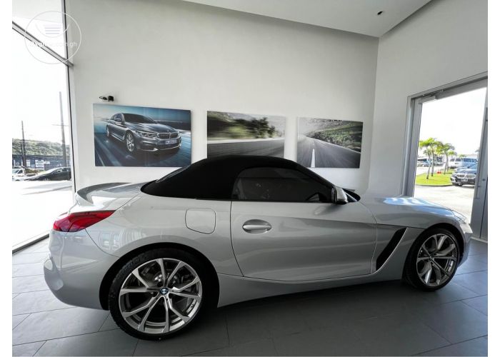 BMW Z4 23i