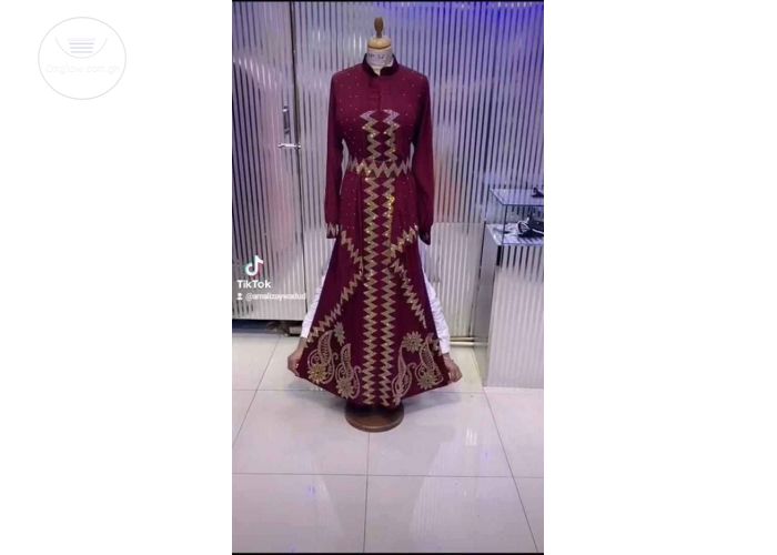 Classy Dubai Outfits For Sale