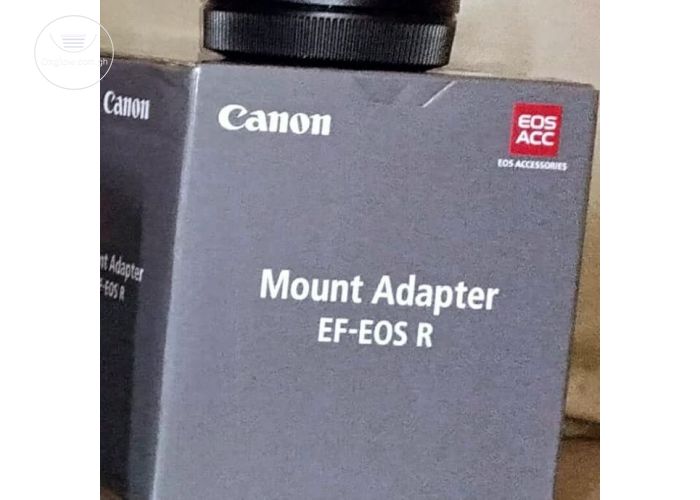 Digital Canon Camera with lense