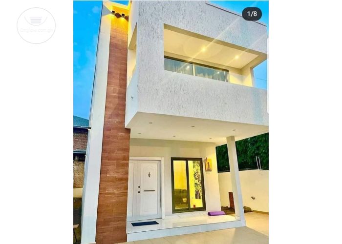 Executive 3 Bedroom House