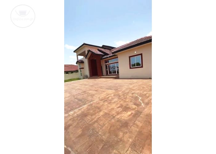 EXECUTIVE 5 MASTER BEDROOM HOUSE ON 2 PLOTS AT AIRPORT HILLS ACCRA