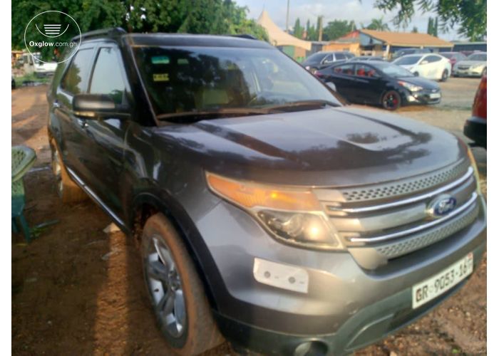 Ford Explorer 