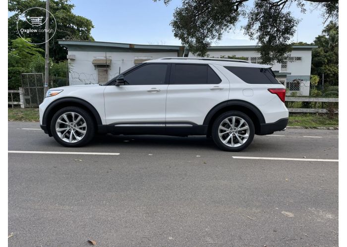 Ford Explorer Platinum