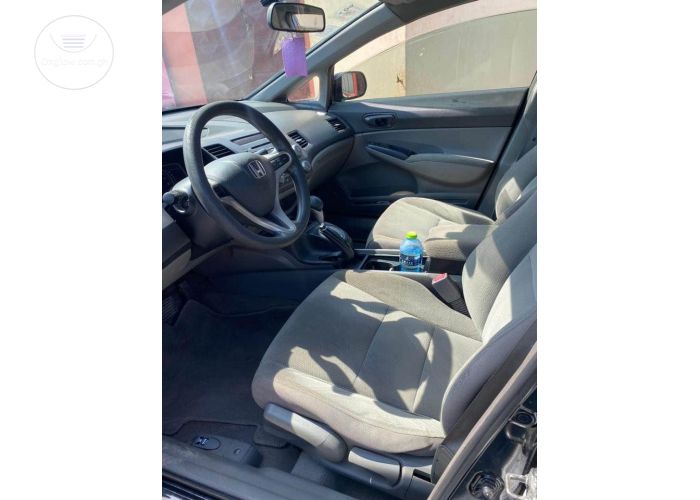 Honda Civic 2010 model