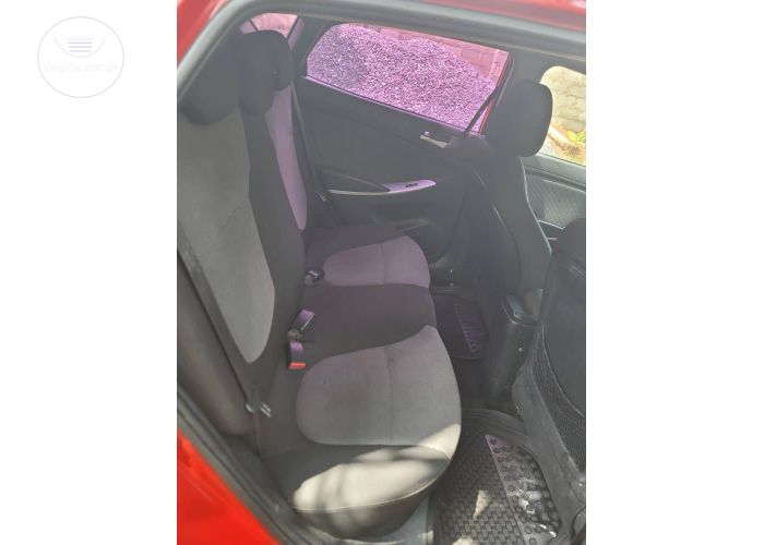 Hyundai Accent 