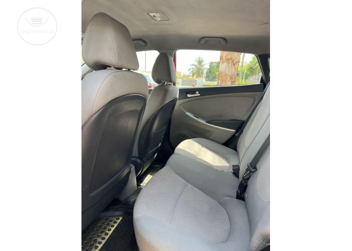 Hyundai  Accent